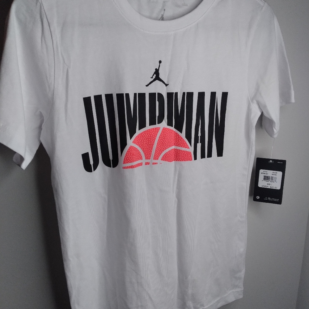 JORDAN white boy's tee